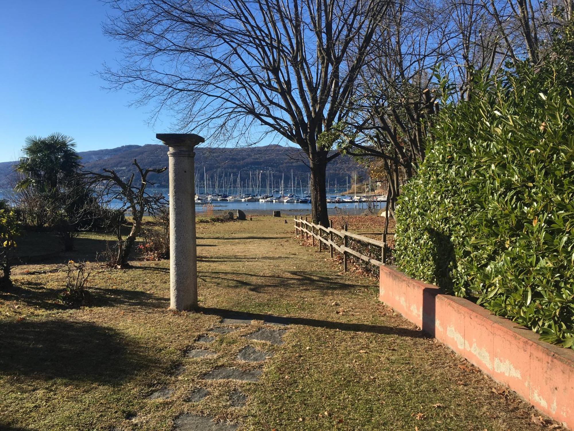 The Gulf Villa - Lago Maggiore Monvalle Екстериор снимка