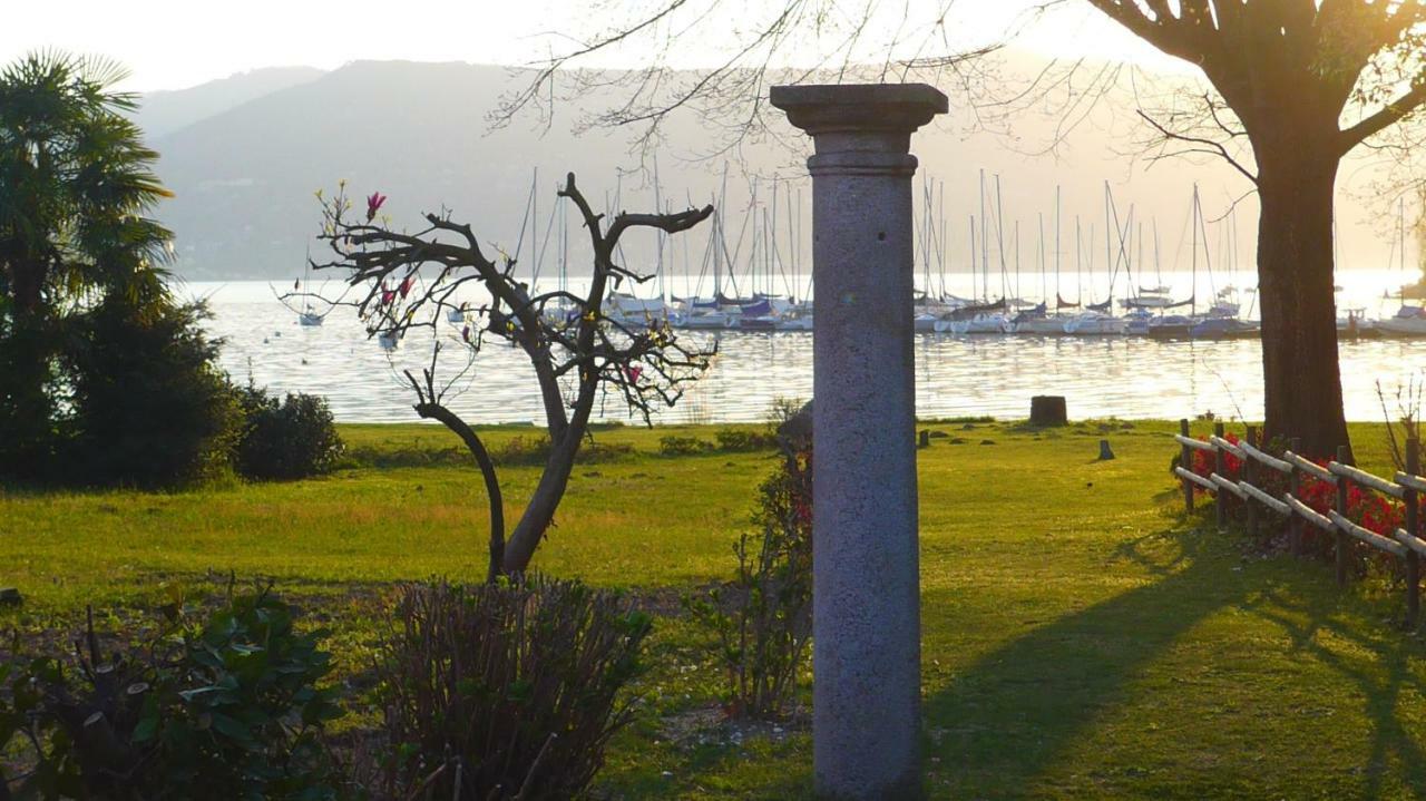 The Gulf Villa - Lago Maggiore Monvalle Екстериор снимка